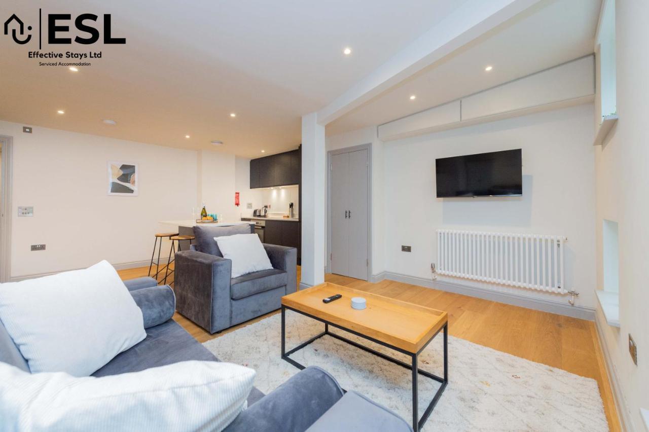 2 Bedroom Church Apartment 5 Mins To Town Centre - Free Parking Shrewsbury Extérieur photo